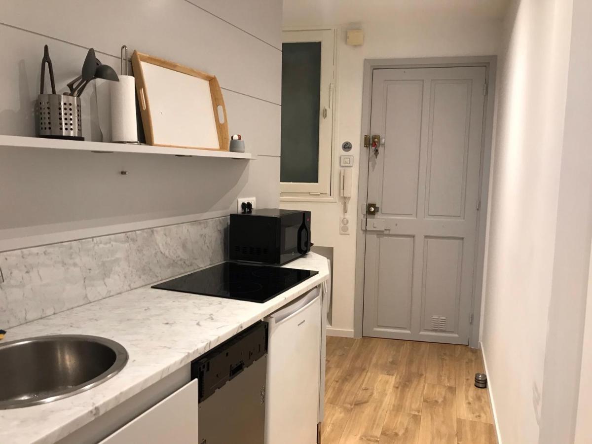 Apartment Amazing Renovated Flat Sea Front Old Town Antibes