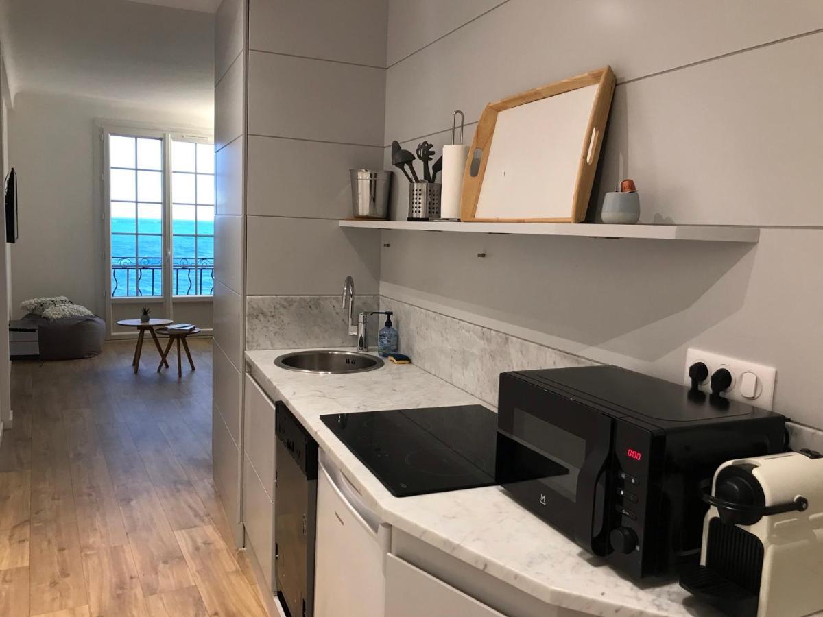 Amazing Renovated Flat Sea Front Old Town